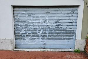 Garage, box per auto e moto, fondo a Ortomurano