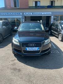 Audi Q7 3.0 TDI 1º serie