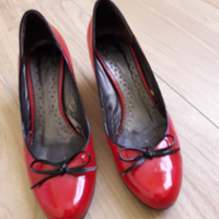 Scarpe Donna in pelle lucida firmate "Cafè Noir"