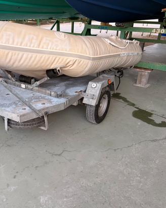 Carrello porta moto / porta gommone  moto d’acqua