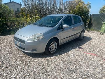 fiat grande punto neopatentati 