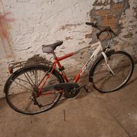 Bici Frejus da città usata (ruote 28")