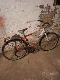 Bici Frejus da città usata (ruote 28")