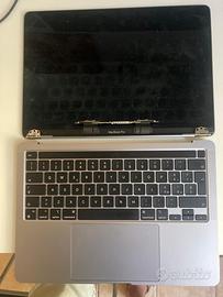 Apple MacBook Pro 13” con chip M1