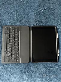 IPAD + APPLE PENCIL + TASTIERA SLIM FOLIO LOGITECH