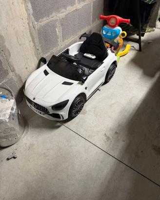 Macchina Elettrica per Bambini 12V Mercedes