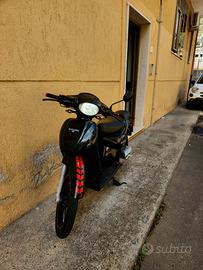 Aprilia Scarabeo 50 2t