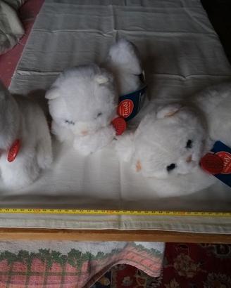 Splendidi peluche gatti bianchi Trudi