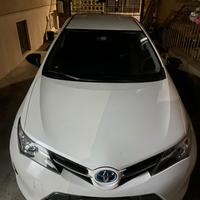 Toyota Auris 2a serie hybrid