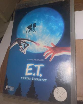 Vhs ET l’extraterrestre