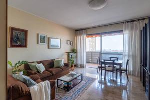 Appartamento di 120 m² con 4 locali e box auto a M