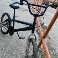 BMX CON PEDALI DA ENDURO