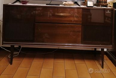 mobile Grunding anni 60