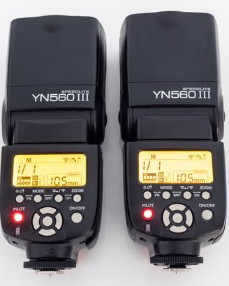 YONGNUO Coppia di flash YN560-III