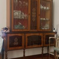 mobile credenza vetrina