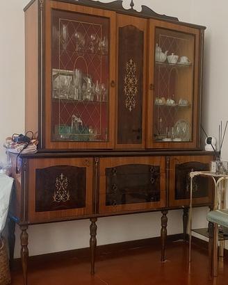 mobile credenza vetrina