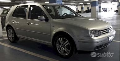 Golf IV 1.6 16v 105cv