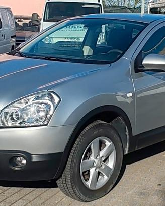 Nissan Qashqai 2.0 dCi DPF 4WD Acenta