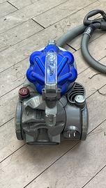 Dyson aspirapolvere a traino, funzionante, usato