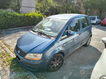 Fiat Idea 2005