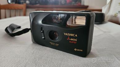 Fotocamera Yashica