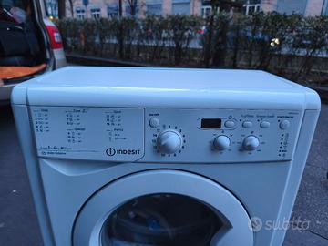 LAVATRICE4 KG  SUPER SLIM 33 CM A+ CONSEGNA A DOMI