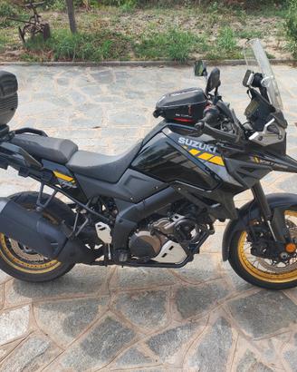 Suzuki v strom 1050