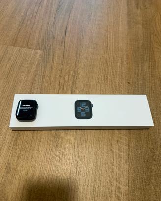 Apple watch SE 2 generazione schermo rotto