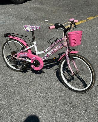 Bici bambina / ragazza rosa con cambio e cestino