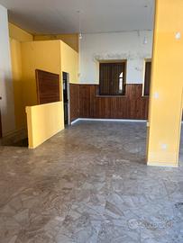 Locale commerciale a Morrovalle