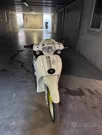 Aprilia Scarabeo 50cc