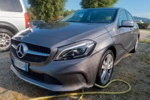 Mercedes-benz A 180 d Automatic Premium