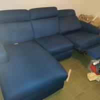 divano colore blu