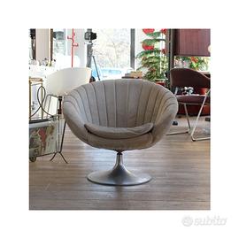 Poltroncina girevole