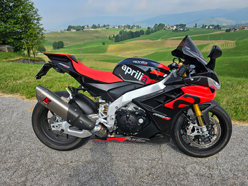 Aprilia RSV4 1100 Factory 2023