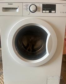 Lavatrice Haier (solo x pezzi ricambio)