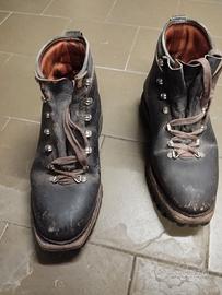 Scarponi Vibram truppe Alpine
