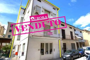 CASA BIFAMILIARE a DUE PASSI DAL MARE E DAL CENTRO