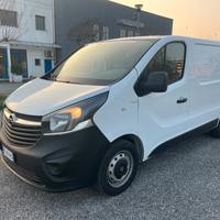 FURGONE OPEL VIVARO TRAFIC PASSO MEDIO