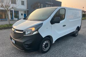 FURGONE OPEL VIVARO TRAFIC PASSO MEDIO
