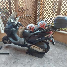Scooter Gran Dink 250 cc Kynco