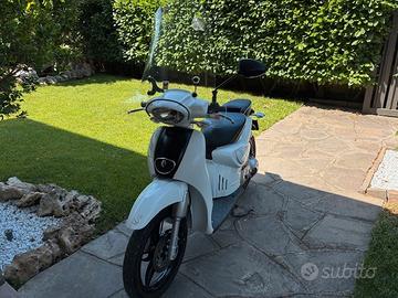 Aprilia Scarabeo 50 - 2018