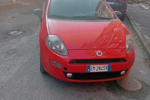 Fiat Punto 1.4 benzina / GPL del 2012.