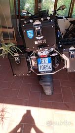 Si vende moto BMW Adventure 1250 