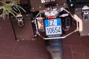 Si vende moto BMW Adventure 1250 