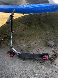 monopattino ruote rosa