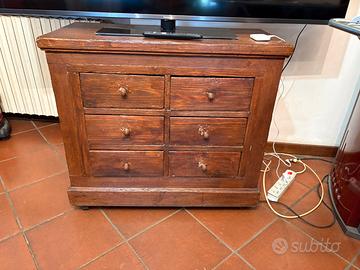 Mobile in legno con 6 cassetti