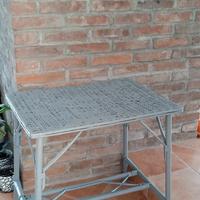 Tavolino vintage in bambù verniciato