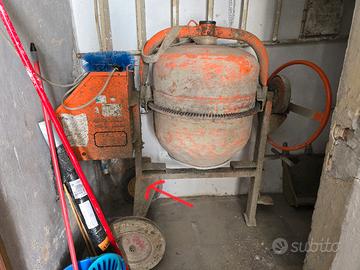 attrezzatura muratore 