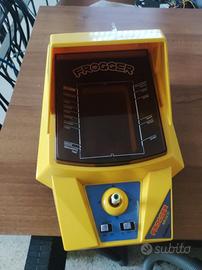 videogioco frogger coleco